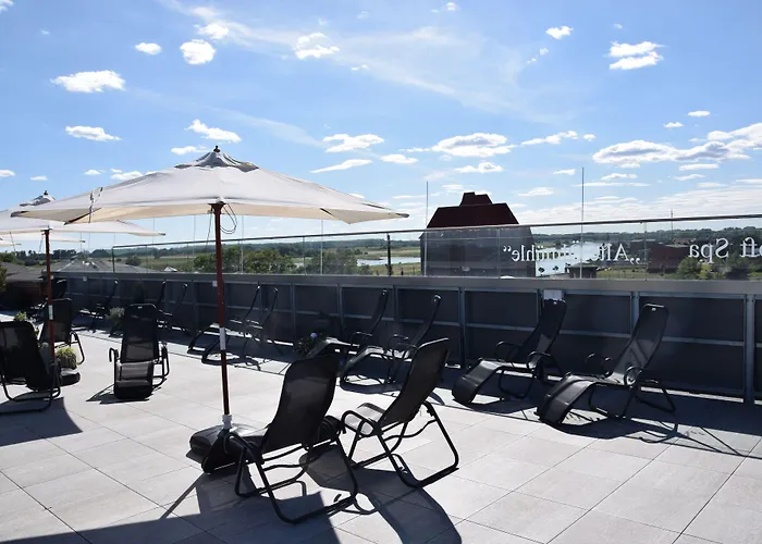 Hotel Elbe Alte Oelmuehle 4*