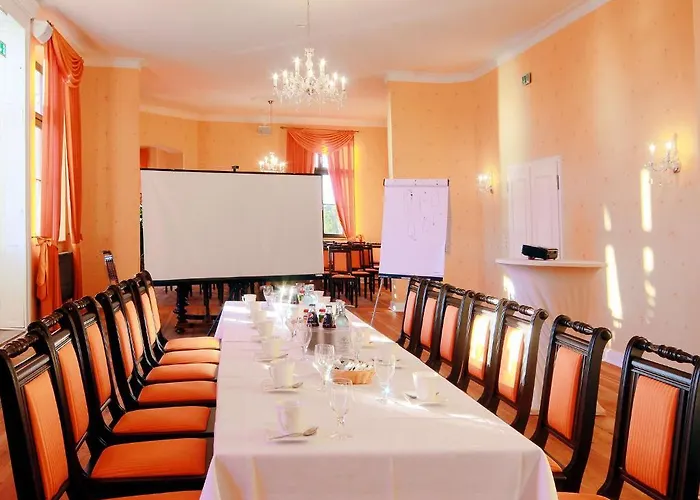 Elbe Alte Oelmuehle Hotel 4*